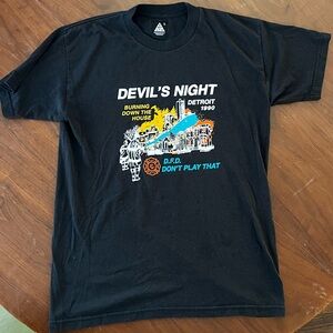 Men’s Devil's Night Graphic T-Shirt